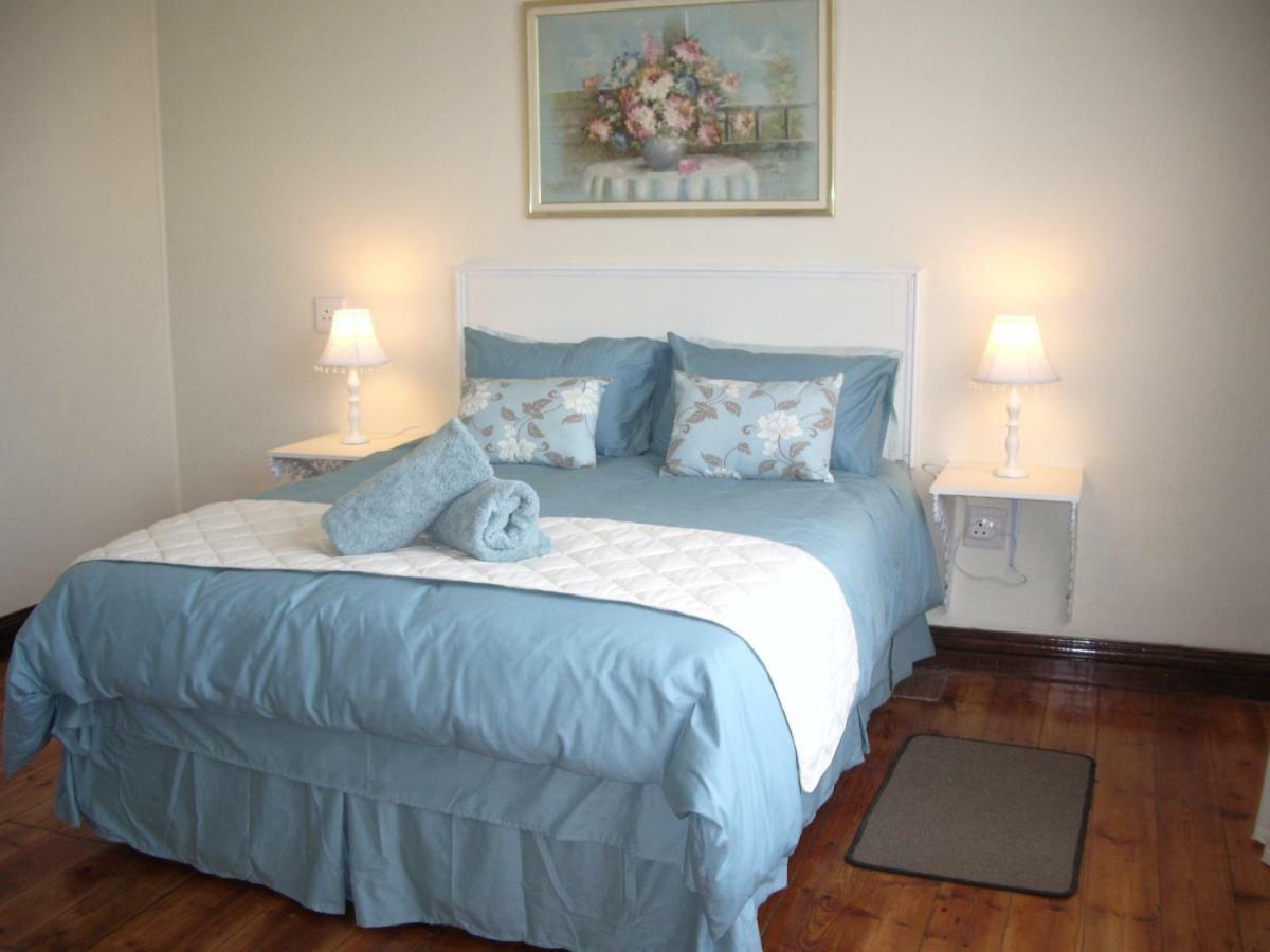 Dee'S Bnb Pretoria-Noord Exteriör bild